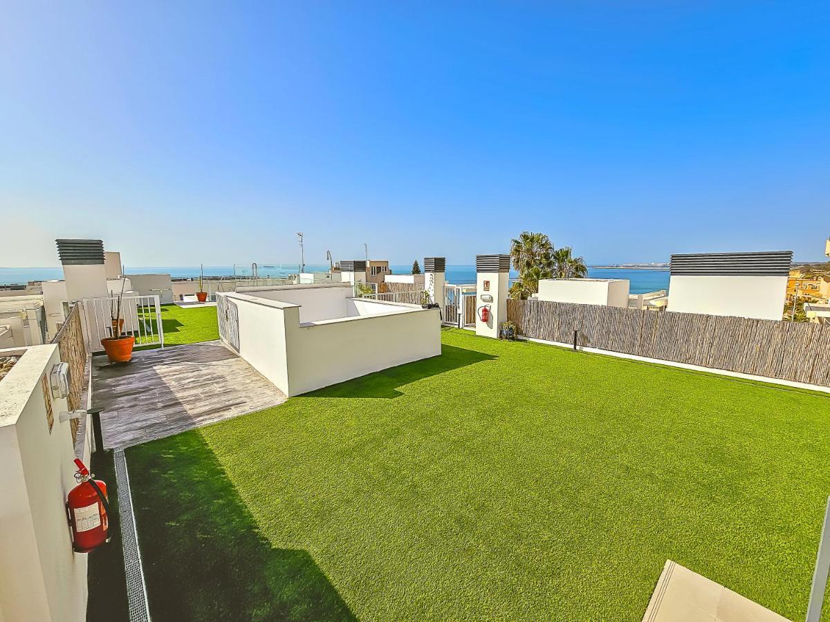 Oceanfront Duplex With A Rooftop Pool And Terrace El Puerto de Santa María Εξωτερικό φωτογραφία