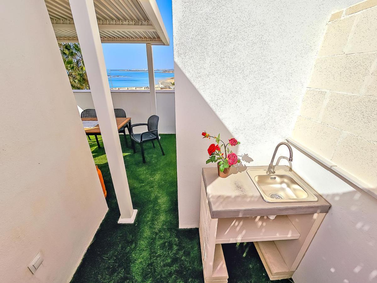 Oceanfront Duplex With A Rooftop Pool And Terrace El Puerto de Santa María Εξωτερικό φωτογραφία